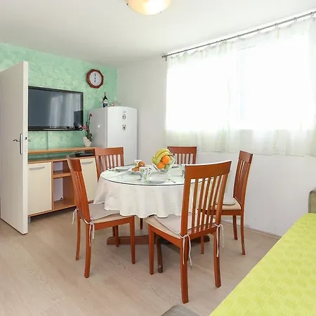 Apartament Joke